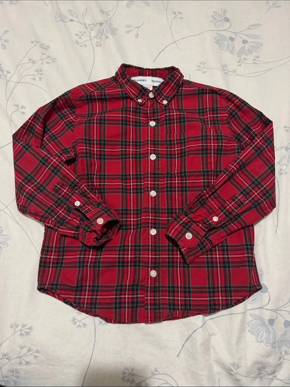 ⭐️ Old Navy Boys Built-in Flex Poplin Pocket (Size: S)